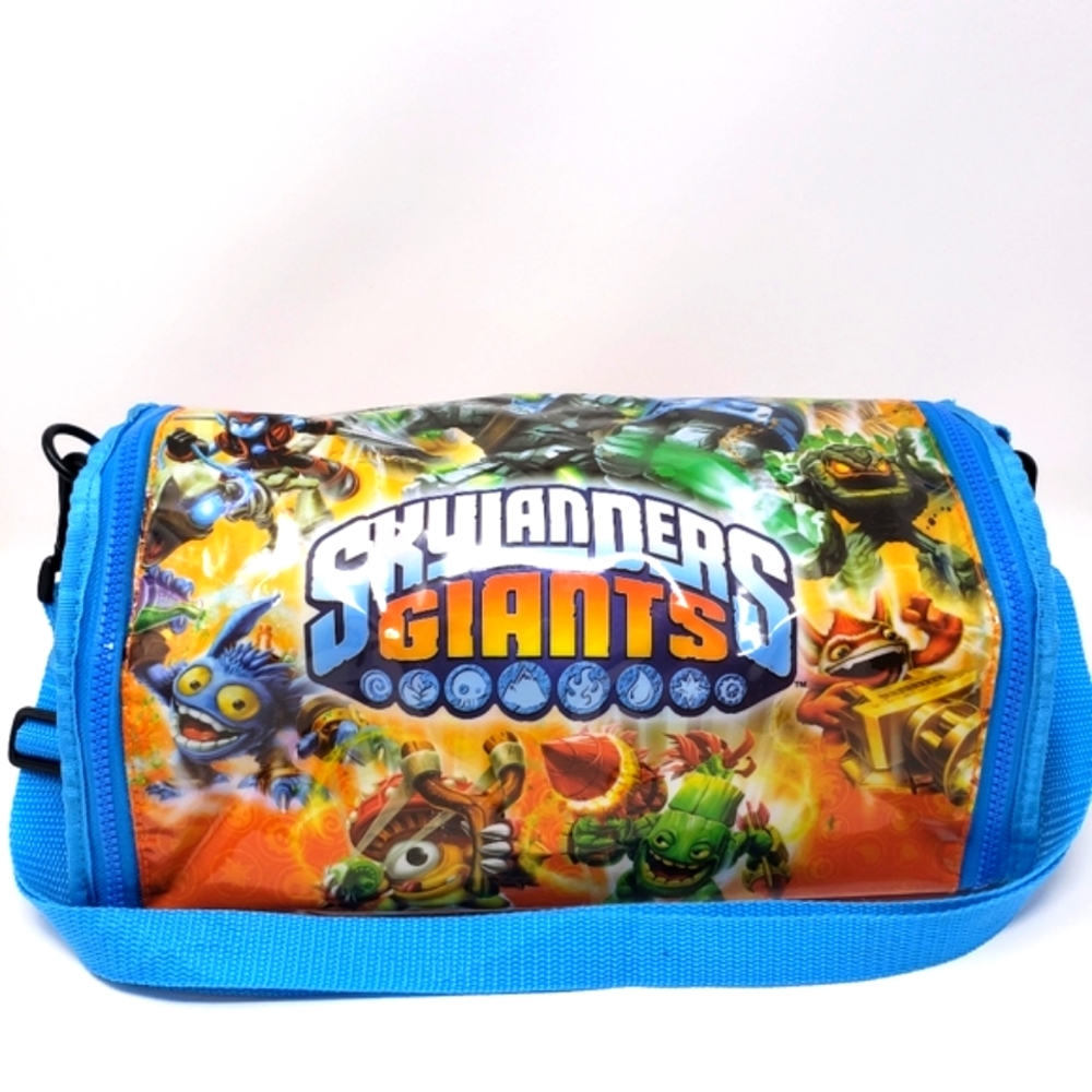 Skylanders Giants Vinyl Carrying Case Figure Display Tote With Strap 2012